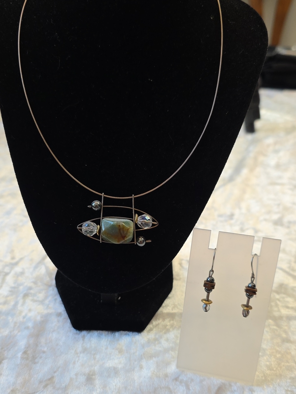 Artisan Bohemian Art Deco Brown-Green Stone Pendant Necklace & Matching Earrings